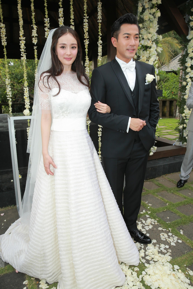 组图:杨幂刘恺威发表离婚声明 昔日恩爱瞬间已成过往