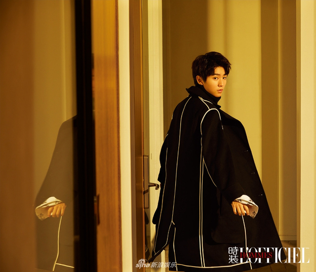组图：王俊凯杂志开年双封曝光 少年气息碰撞时尚演绎双面本色