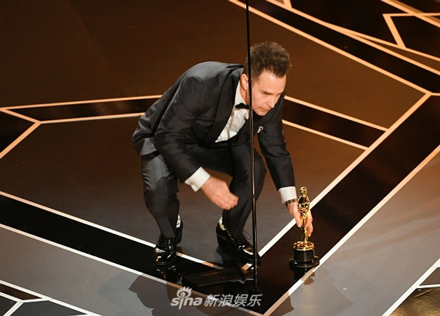 山姆洛克威尔获奥斯卡最佳男配
