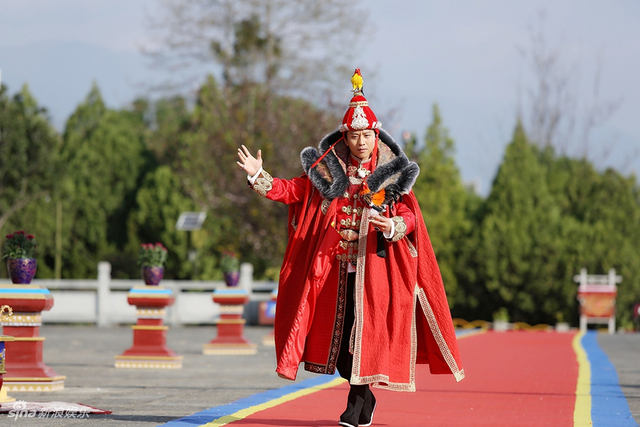 金鸡国使臣邓超