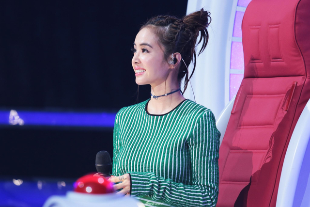 蔡依林台下清新台上霸气