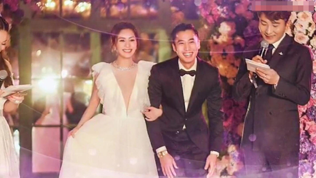 组图:阿娇婚礼现场照曝光超美 被赖弘国亲吻额头说誓言感动落泪