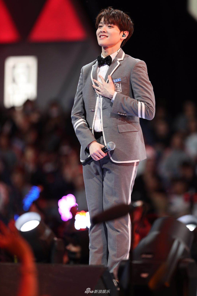 组图：《偶练》九人团名单公布 蔡徐坤范丞丞Justin等成功出道