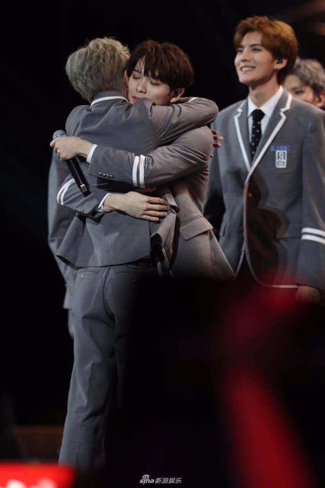 组图：《偶练》九人团名单公布 蔡徐坤范丞丞Justin等成功出道