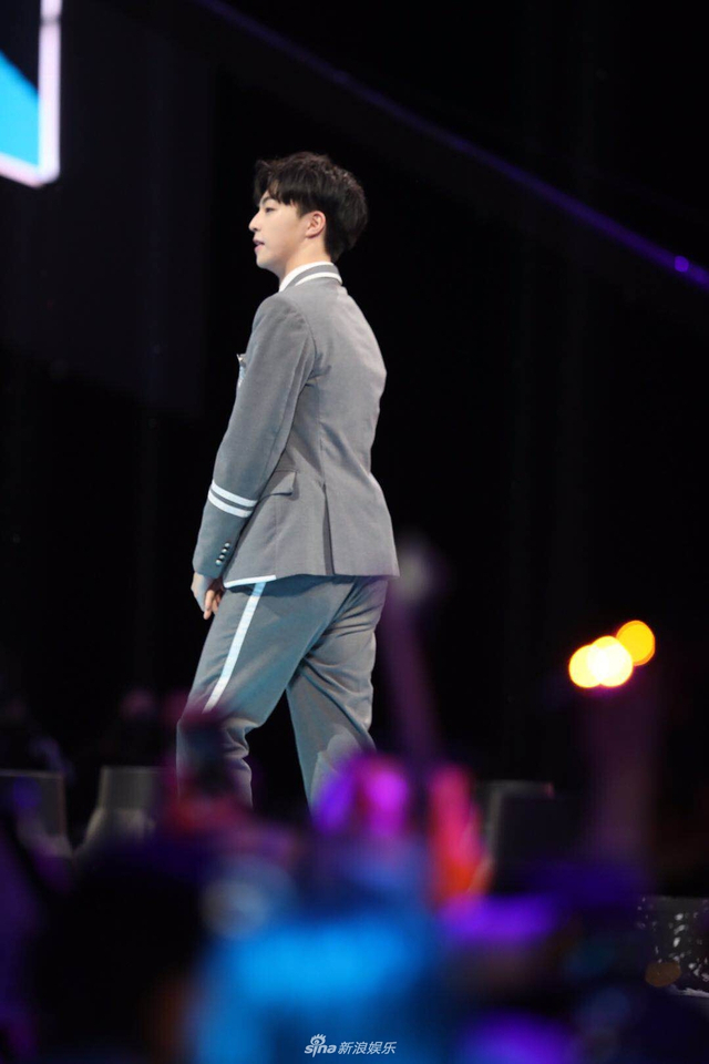 组图：《偶练》九人团名单公布 蔡徐坤范丞丞Justin等成功出道