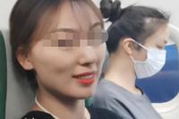 网友飞机上偶遇汤唯坐经济舱 女神穿着低调排队没架子