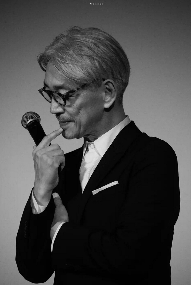 组图：日本音乐家坂本龙一去世 曾为电影《末代皇帝》作曲