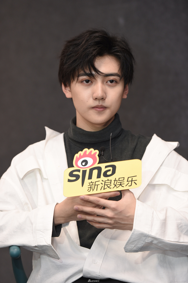 组图：创造营学员焉栩嘉青春活力 入行10年曾与队友相约首秀拿A