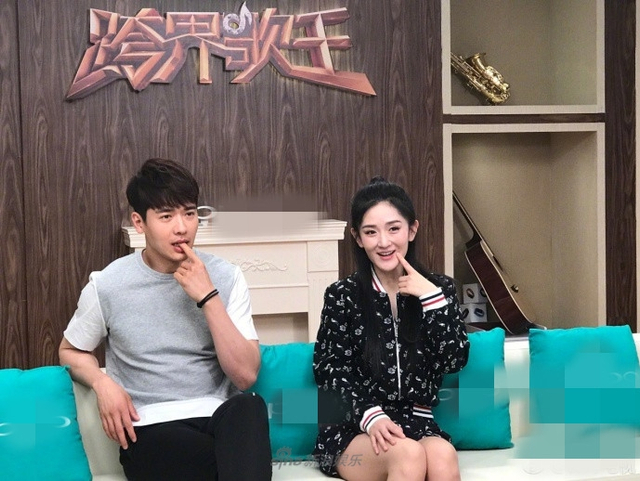 组图:谢娜加盟《跨界》 称老公张杰的歌都会唱