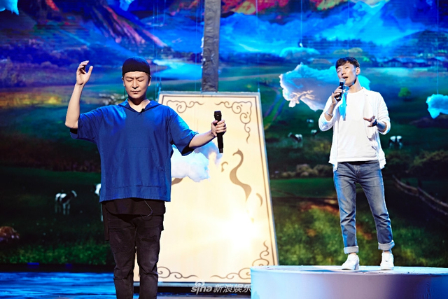 组图：跨界于毅突围赛放出绝杀 蒙古长调技惊四座