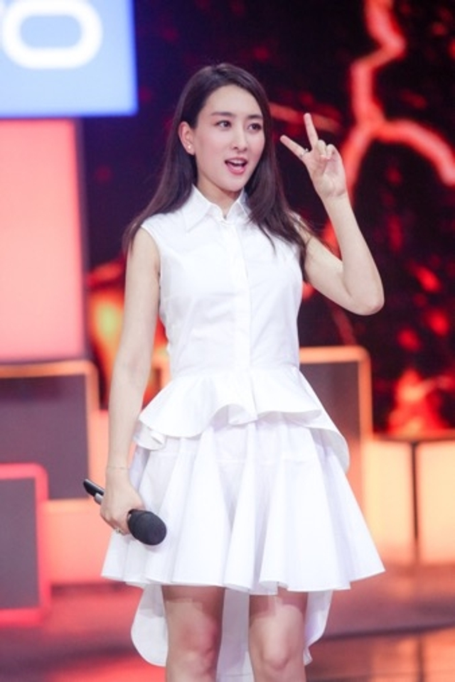 组图：《快本》马苏吴亦凡PKfreestyle  嘻哈画风变成二人转