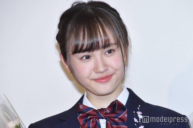 井头爱海尾碕真花从堀越高校毕业表明成为演员的目标 新浪图片