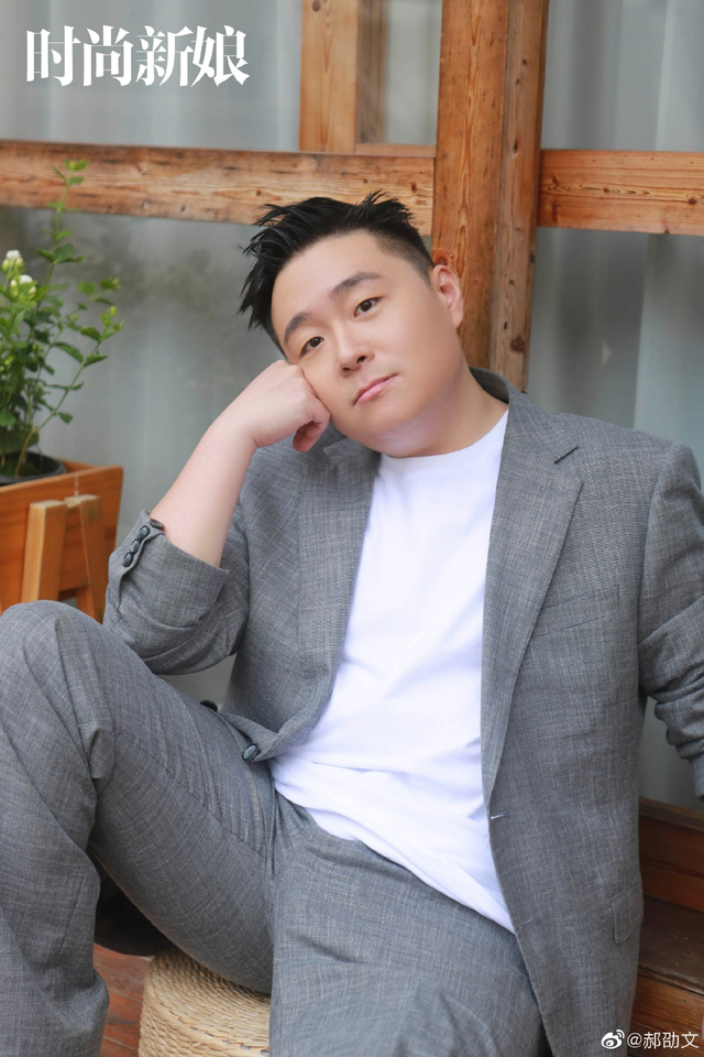 郝邵文晒与老婆林宁瑞婚纱写真 宣布将于5月15日举行婚礼_新浪图片