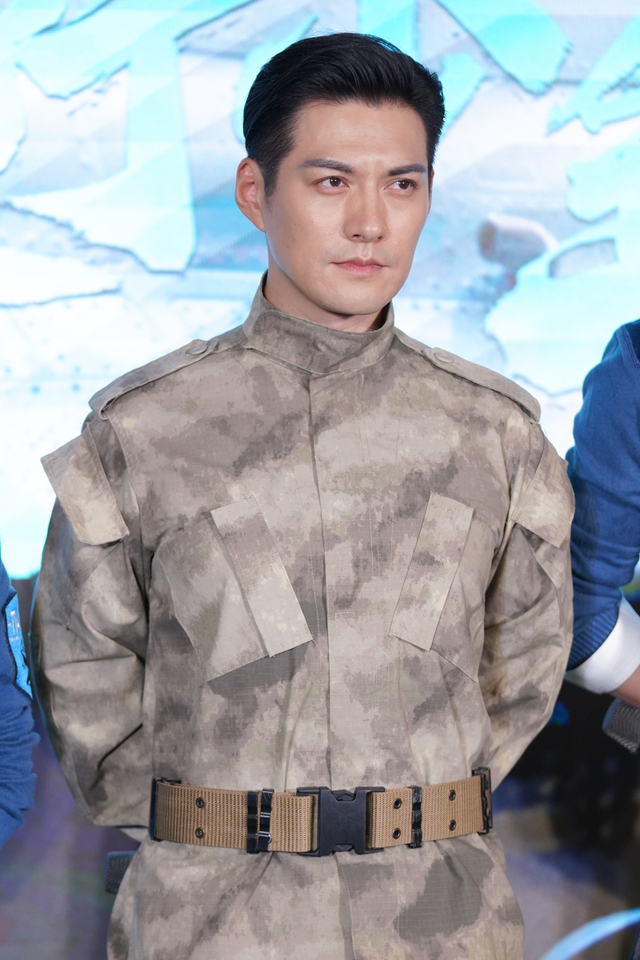 《飞行少年》定档9月23日 严屹宽等主创分享逐梦蓝天往事_新浪图片