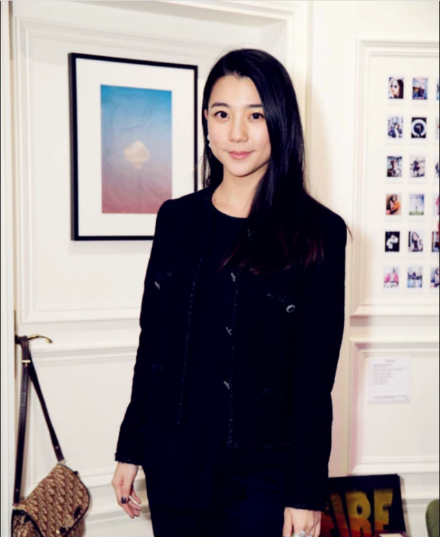 组图：陈冠希前女友杨受成侄女办豪门婚宴 夫妻浪漫起舞拥吻