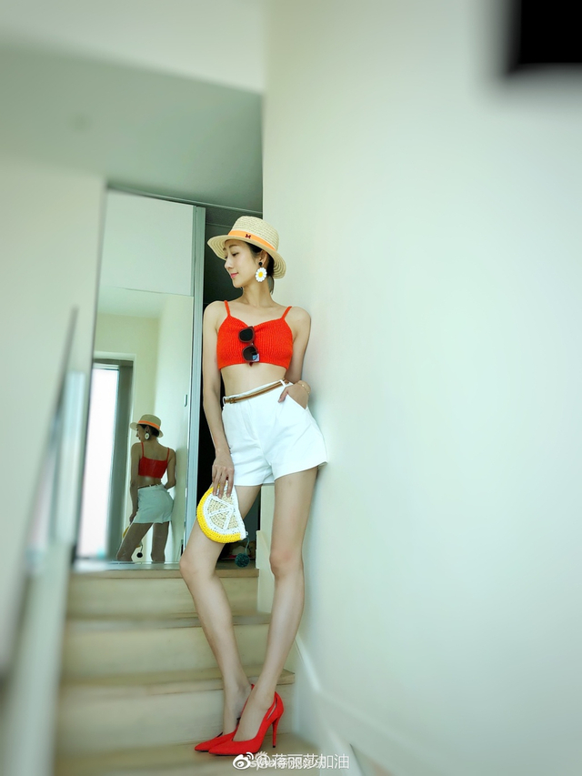 33岁蒋丽莎相貌变化太大 曝常和陈浩民偷偷出来拍拖