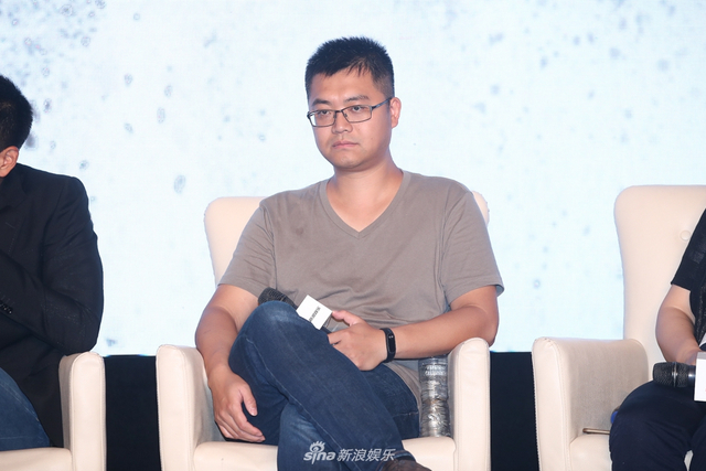 影评人徐元