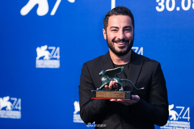 地平线单元最佳男主角：NAVID MOHAMMADZADEH