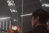 “双杰”梦幻联动!林俊杰在微博音乐盛典台下拍张杰表演