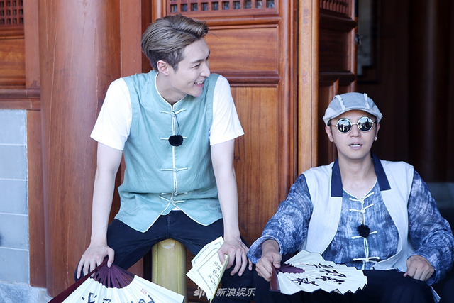 罗志祥张艺兴聊天