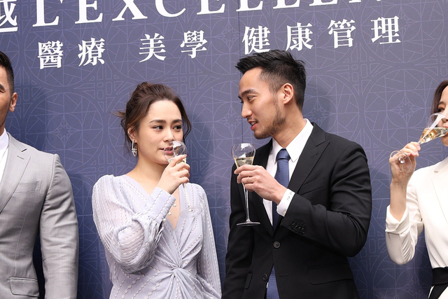 组图：台媒曝阿娇与老公赖弘国离婚 2018年闪嫁婚姻维系不到两年