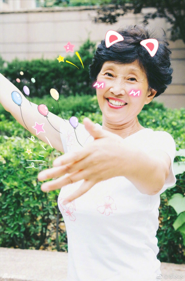 娱乐圈明星母亲节齐齐晒妈