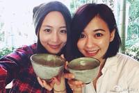 她曾与赵又廷因戏生情 如今被传与好友不和幽默回应