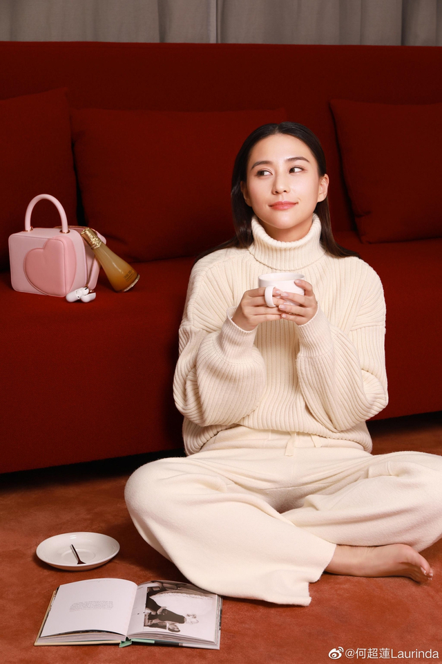 52           2016年开始,何超莲委任澳门励骏创建有限公司为非