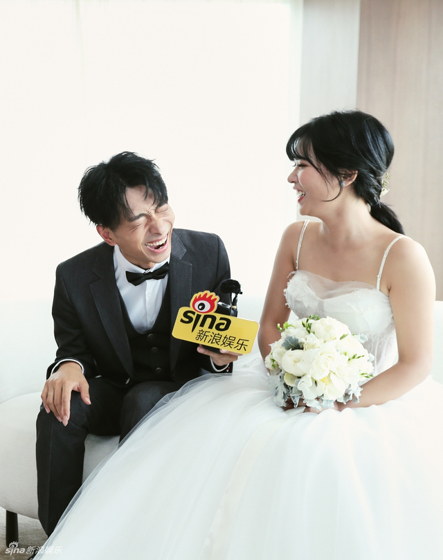 组图：左立夫妇新婚“互怼”不断 受访分享甜蜜爱情细节
