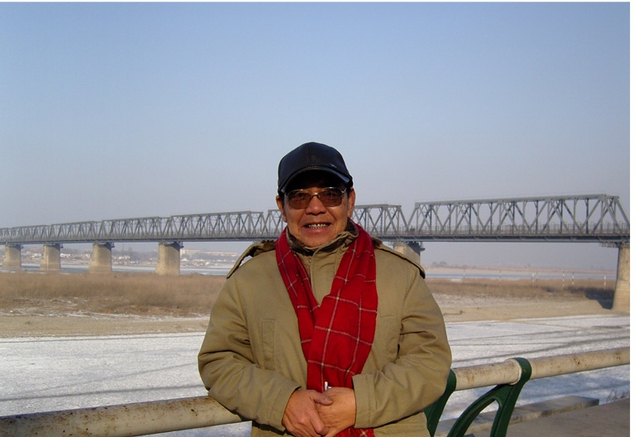 组图：评书大师单田芳病逝享年84岁 生前旧照回顾