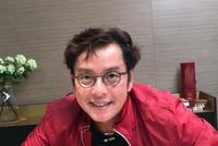 谭咏麟69岁生日宴请朋友 曾志伟等人悉数出席送个性蛋糕