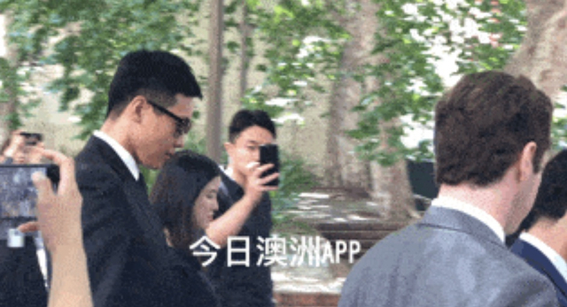 组图：高云翔出庭两项严重指控被撤销 被问心情如何未予理睬