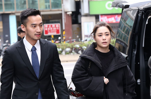 组图：台媒曝阿娇与老公赖弘国离婚 2018年闪嫁婚姻维系不到两年