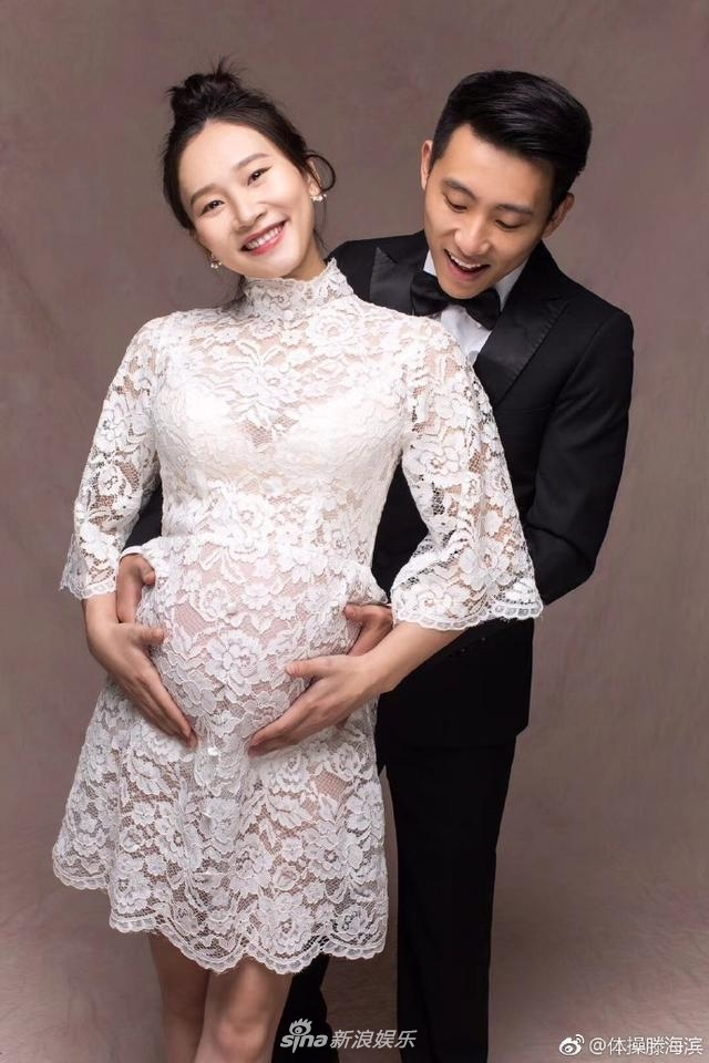 张楠怀孕 滕海滨微博庆祝