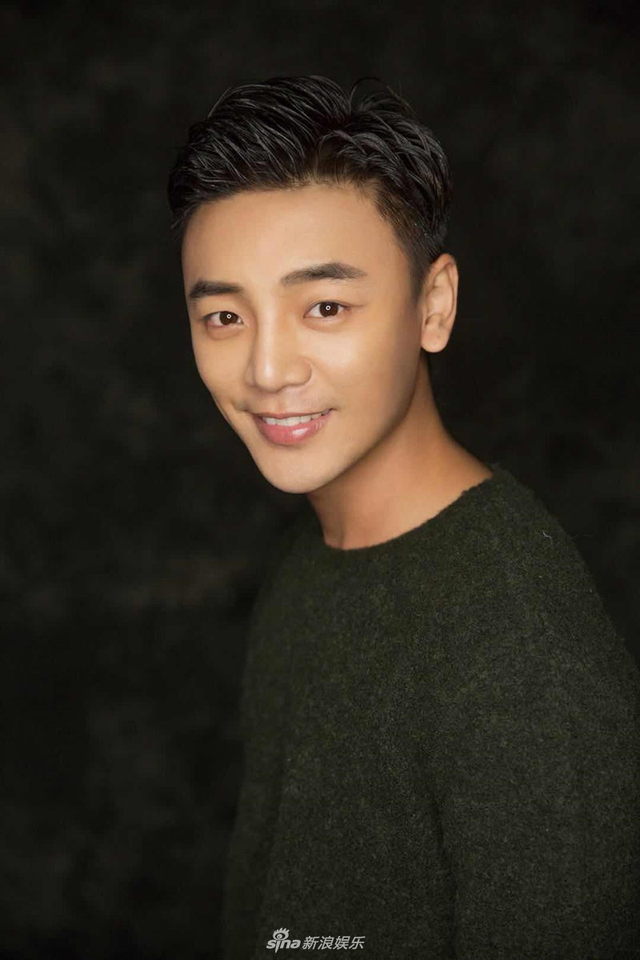 曹璐写真简约温暖 摇滚小爷冬日柔情