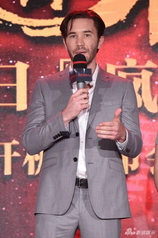 17           汤姆·派福瑞