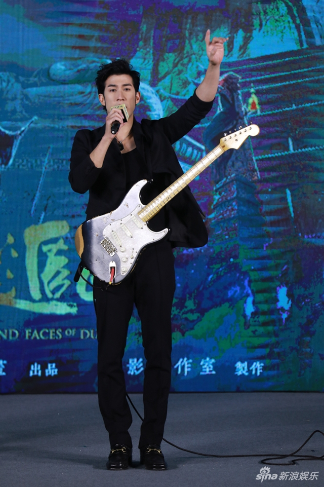 李治廷