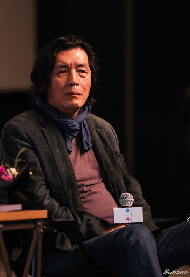 平遥电影展李沧东对谈贾樟柯