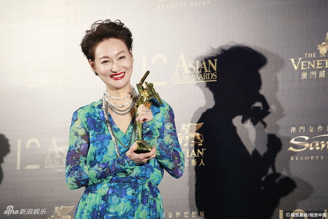 惠英红获卓越亚洲电影人大奖