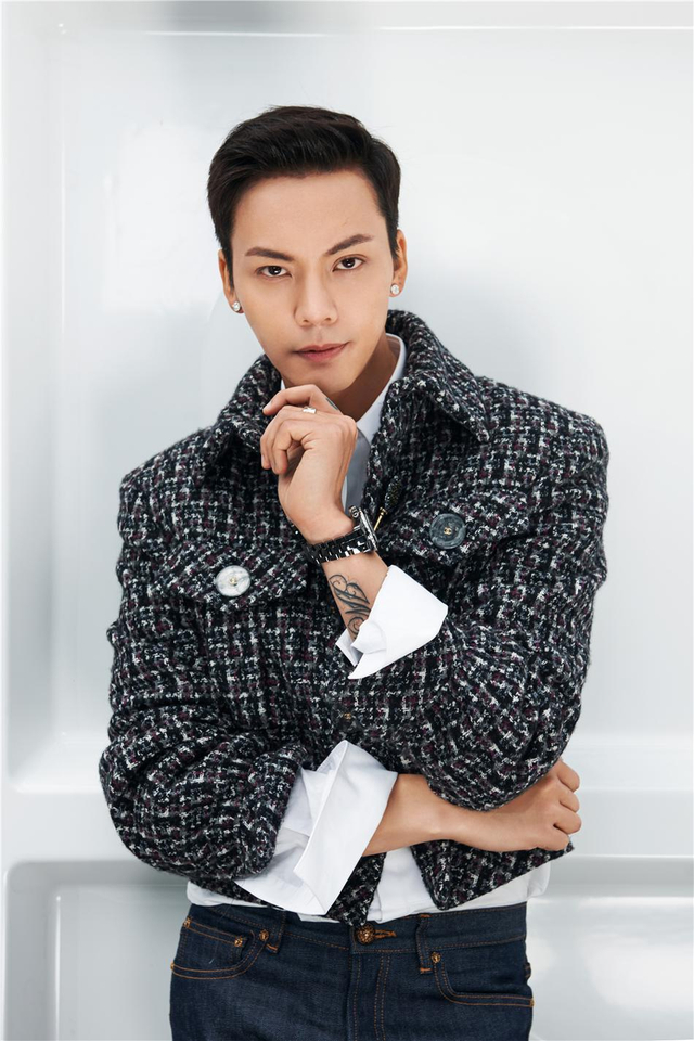《奇楼》吴亦凡开神秘箱