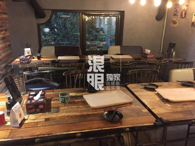 探访疑似白百何新欢张爱朋烧烤店 装修显格调(图)