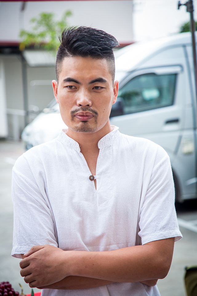 《血拳》开机 湄公河"糯卡"再饰反派_新浪图片