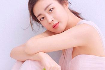玄彬前任身材凹凸有致