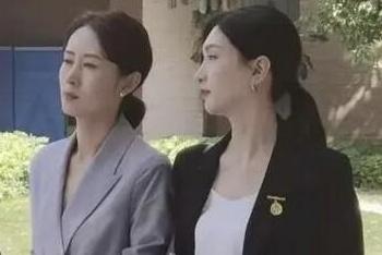刘敏涛江疏影同框拍戏