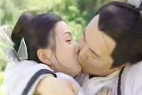 与小陶虹吻戏"辣眼睛"? 张铁林:能辣过小鲜肉吗