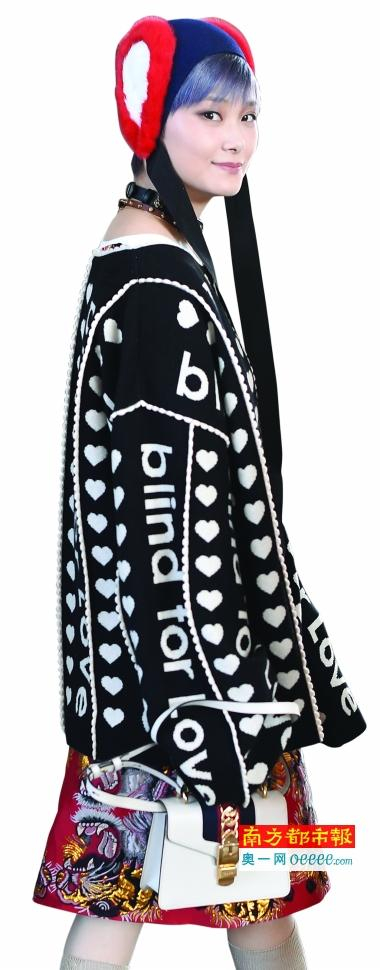 李宇春化身“中国娃娃”，跟宋祖儿一起看G&nbsp;ucci&nbsp;2018春夏大秀。