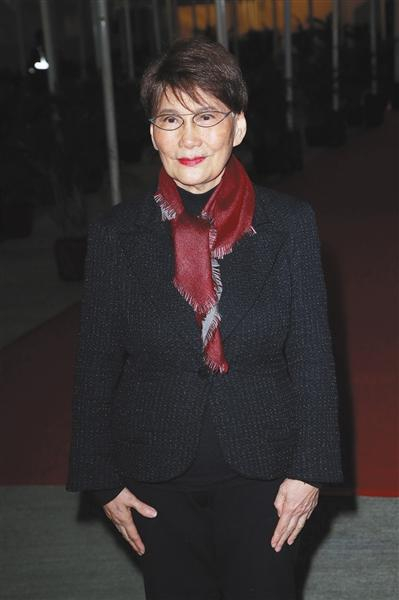 方逸华是香港电视业当之无愧的女强人。