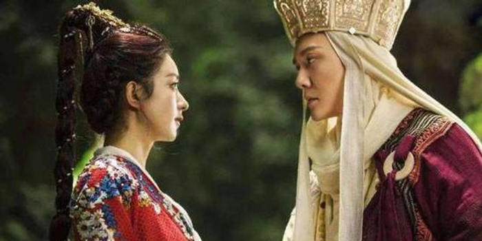 赵丽颖冯绍峰的爱情故事终于写下童话结尾