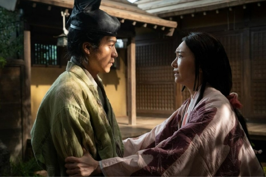 小栗旬主演大河剧《镰仓殿的13人》第一集剧照