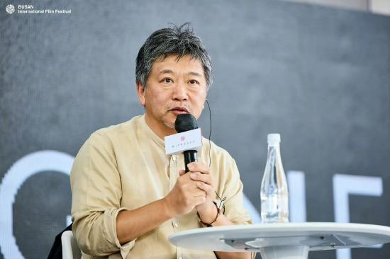 是枝裕和在韩国出席釜山电影节(资料图)